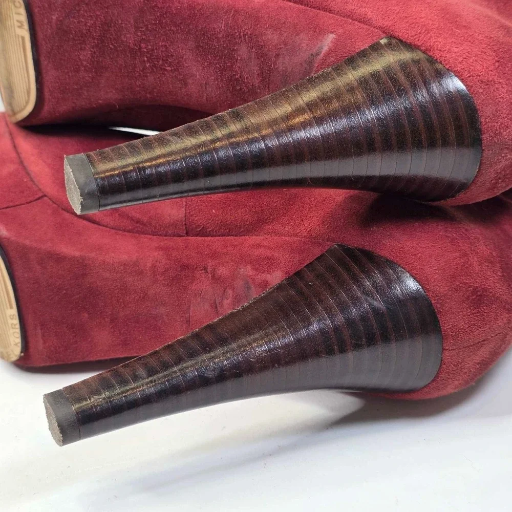 Michael Kors Devenport Bootie Womens Size 9.5 Burgundy Suede Shoes Heels Sandals